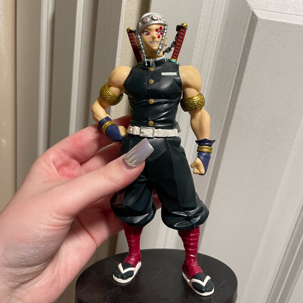 Demon slayer figure